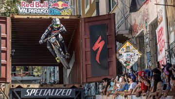 Gonzalo Gajdosech performs during Red Bull Valparaiso Cerro Abajo in Valparaiso, Chile on February 27, 2022. // Luis Barra / Red Bull Content Pool // SI202202280027 // Usage for editorial use only // 