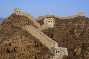 La gran muralla china, una de las 7 maravillas del mundo moderno.