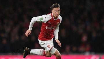 Özil in the frame to replace Rooney at DC United