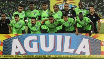Deportivo Cali poses for pictures before the Colombian Apertura football league final&#039;s second leg match against Atletico Nacional at the Atanasio Girardot stadium in Medellin, Antioquia Department, Colombia, on June 18, 2017. / AFP PHOTO / Joaquin SARMIENTO