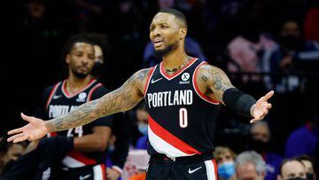 NBA: Portland Trail Blazers' Lillard laughs off trade talk