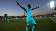 Barcelona and Brazil&#039;s Jos&eacute; Paulo Becerra &#039;Paulinho&#039; is quietly making a difference and happy to be in the shadow of Messi and co.