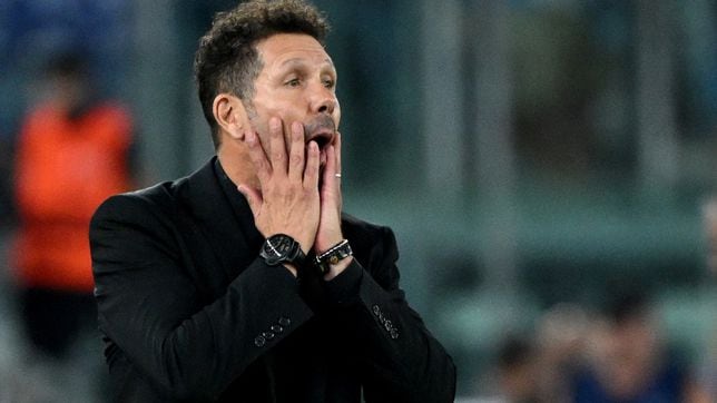 Simeone: “Se ve clarito el agarrón a Correa, es un pequeño detalle”