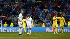 Ronaldo y Modric, desolados tras la derrota con el Villarreal.