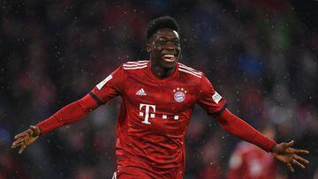 Bayern president sees a bright future for Alphonso Davies
