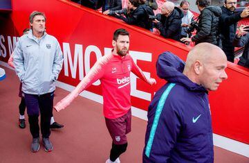 Barcelona Leo Messi comes out from the changing rooms at Anfield for Barcelona's evening training session