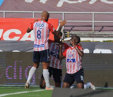 Junior de Barranquilla y Millonarios se enfrentaron en el estadio Metropolitano Roberto Meléndez por el partido de ida de las semifinales de la Liga BetPlay.