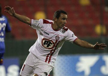Apertura 2011: Matías Urbano (Argentina), con 12 goles, por San Felipe. Anotó un gol cada 124 minutos.
