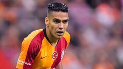 El presidente del Galatasaray niega ofertas por Falcao