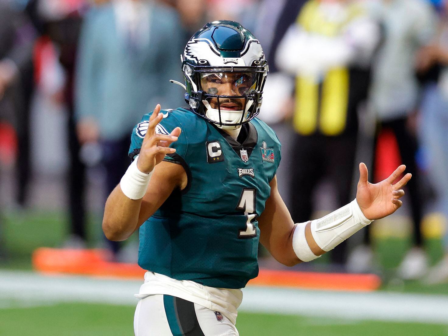 Jalen Hurts: Quarterback signs record-breaking five-year extension with  Philadelphia Eagles; reportedly highest-paid player in NFL history