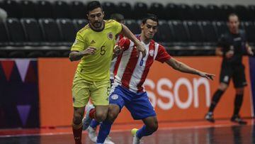 La Selecci&oacute;n Colombia de Futsal se despidi&oacute; de la Copa Am&eacute;rica 2022 tras caer en semifinales ante Paraguay, equipo local, por 4-2. Luchar&aacute; por el bronce.