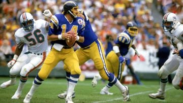 Dan Fouts Highlights 