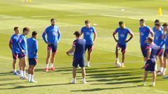 El Atlético vuelve a entrenarse con la vista puesta en Granada