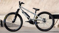 El fabricante Ruff Cycles presenta la primera bici el&eacute;ctrica (e-bike) para MTB Dirt Jump. 