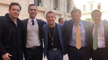 Julio C&eacute;sar Ch&aacute;vez y Rafa M&aacute;rquez visitan al Papa Francisco