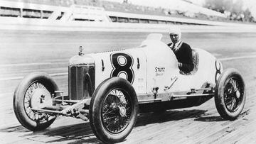 Indy 500: Louis Meyer (USA) - 1928, 1933, 1936