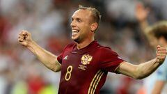 Russia&#039;s midfielder Denis Glushakov celebrates his team&#039;s goal during the Euro 2016 group B football match between England and Russia at the Stade Velodrome in Marseille on June 11, 2016.