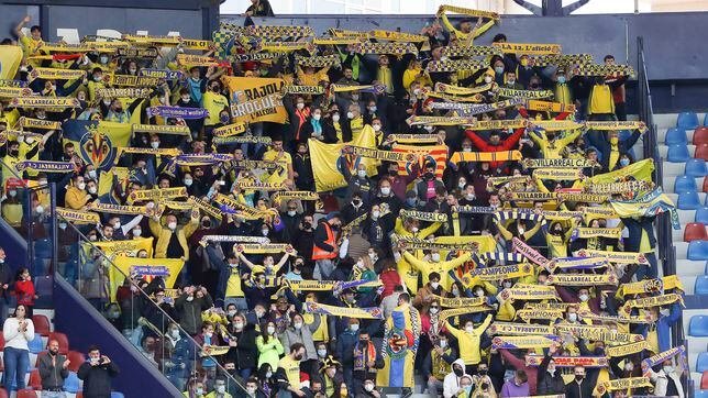 700 groguets acompañan al Villarreal en el Santiago Bernabéu