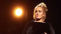 Adele ha confesado que tras comenzar su residencia en Las Vegas, llamada ‘Weekends With Adele’, decidió volver a terapia. Te compartimos los detalles.