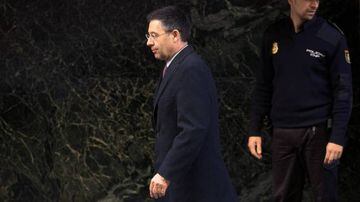 FC Barcelona president Josep Maria Bartomeu leaves Spain's High Court on February 13, 2015 in Madrid