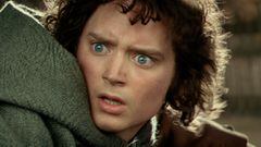 El look de Elijah Wood en el remake de ‘The Toxic Avenger’ parece un cruce entre Frodo y Gollum