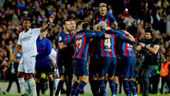 Barcelona se escapa como líder absoluto tras el clásico