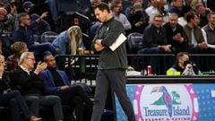 The Sacramento Kings have fired head coach Luke Walton after a poor start has seen them drop to 6-11 as they sit 12th in the Western Conference.
