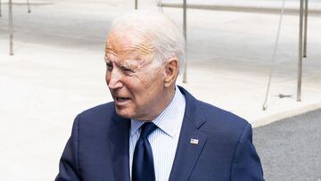 16 July 2021, US, Washington: US President Joe Biden speaks with the media representatives as he departs the White House via Marine One in order to go to Camp David for the weekend. Photo: Michael Brochstein/ZUMA Wire/dpa
 16/07/2021 ONLY FOR USE IN SPAIN