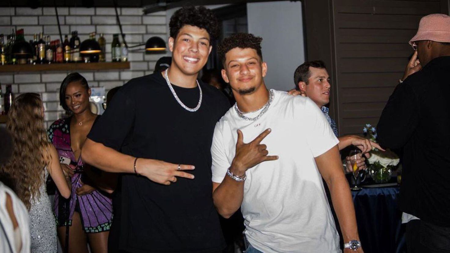 Patrick Mahomes pide privacidad en medio de problemas legales de su hermano Jackson