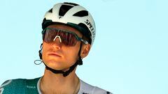 El ciclista del Bora-Hansgrohe Aleksandr Vlasov, antes de tomar la salida en una etapa del Tour de Francia.