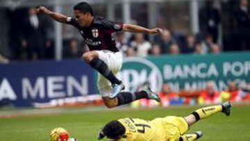 Carlos Bacca buscar&aacute; su sexto gol con el Milan en Serie A.