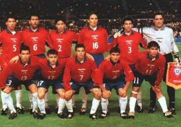 En Sydney 2000, David Pizarro y Reinaldo Navia utilizaban Kelme.
