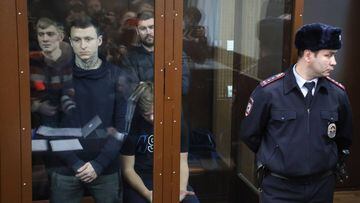 Kokorin y Mamaev durante un juicio en Rusia.