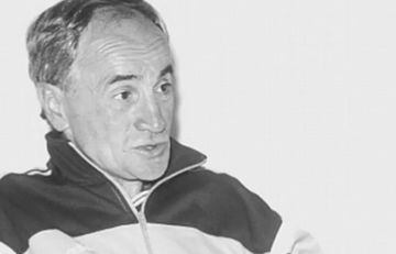 El técnico serbio dirigió en tres oportunidades al club del Valle del Cauca. La primera, en 1974, año en el que fue campeón del FPC. Después volvió para el segundo ciclo entre 1984 y 1986; y estuvo a cargo del equipo en 1989.