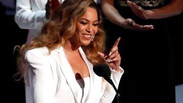 FILE PHOTO: 50th NAACP Image Awards - Show - Los Angeles, California, U.S., March 30, 2019 - Beyonce reacts after winning the entertainer of the year award. REUTERS/Mario Anzuoni/File Photo