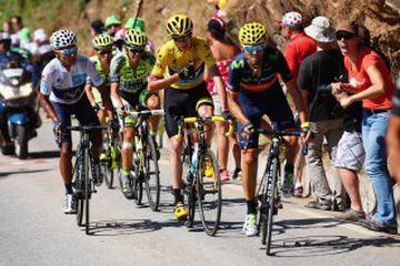 MODANE VALFREJUS, FRANCE - JULY 25: (L-R) Nairo Quintana of Colombia and Movistar Team, Chris Froome of Great Britain and Team Sky and Alejandro Valverde of Spain and Movistar Team ride up the Alpe d'Huez during the twentieth stage of the 2015 Tour de France, a 110.5 km stage between Modane Valfrejus and L'Alpe d'Huez on July 25, 2015 in Modane Valfrejus, France.  (Photo by Bryn Lennon/Getty Images)