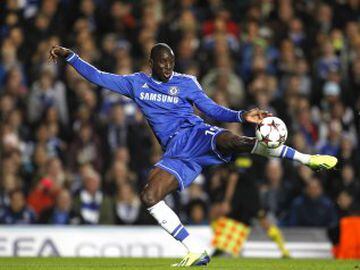 El delantero francés, de origen senegalés, jugó en West Ham, Newcastle y Chelsea de la Premier League