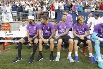 Karim Benzema, James Rodríguez, Sergio Ramos and Luka Modric watch on.