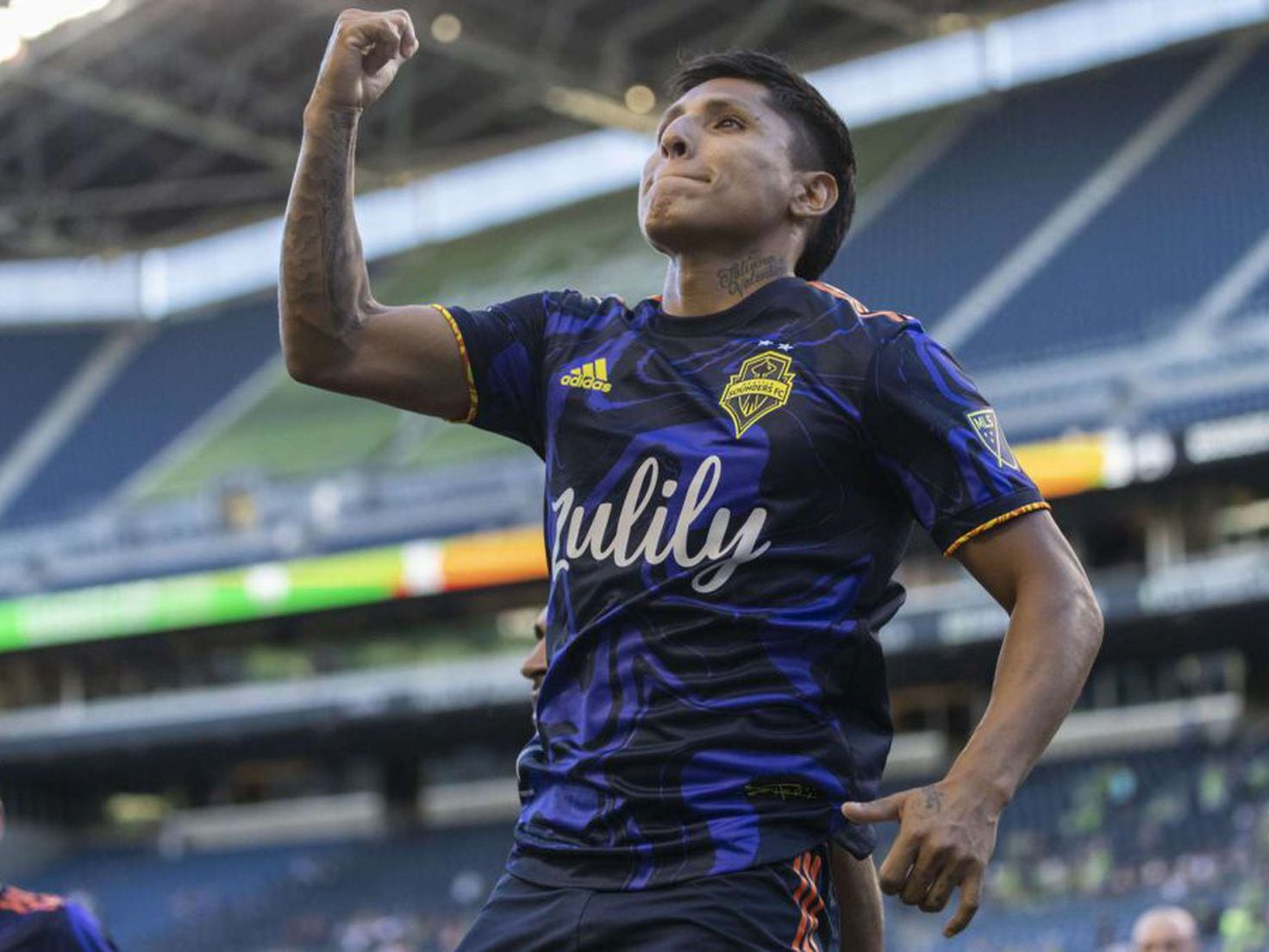 Emanuel Reynoso Selected as a 2021 MLS All-Star