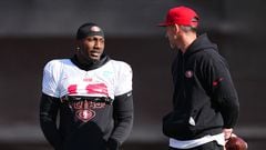 LAS VEGAS, NEVADA - FEBRUARY 08: Deebo Samuel #19 speaks to coach Kyle Shanahan during San Francisco 49ers practice ahead of Super Bowl LVIII at Fertitta Football Complex on February 08, 2024 in Las Vegas, Nevada.   Chris Unger/Getty Images/AFP (Photo by Chris Unger / GETTY IMAGES NORTH AMERICA / Getty Images via AFP)