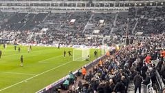 La hinchada del Newcastle molestando a Cristiano: él no se pudo contener