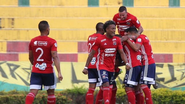 Medellín vence a Bucaramanga y está a un paso de la clasificación