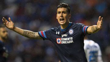 Enzo Roco sigue buscando su salida de Cruz Azul