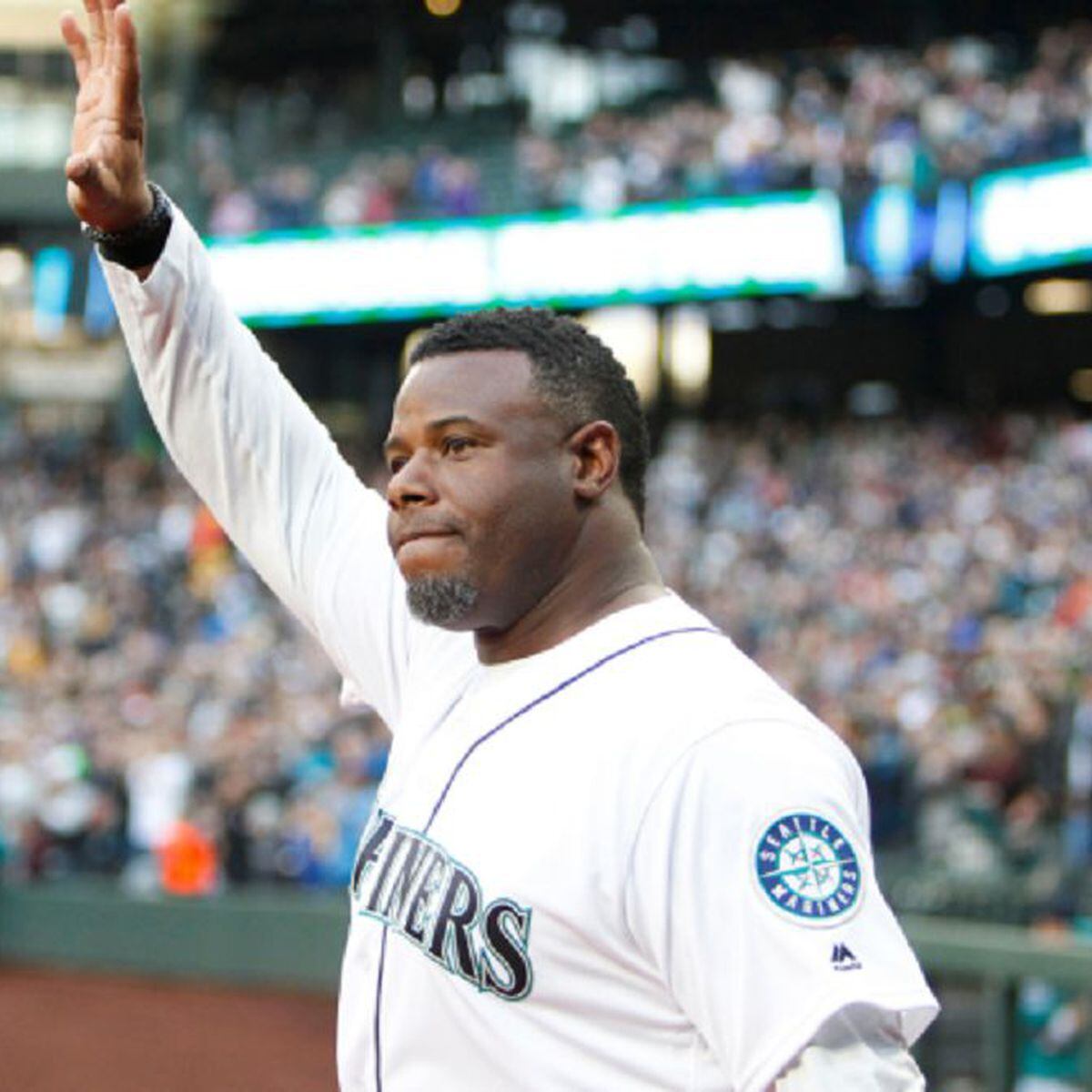 Ken Griffey Jr. decides to return to Mariners