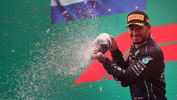 Lewis Hamilton, en el podio de Austria 22.
