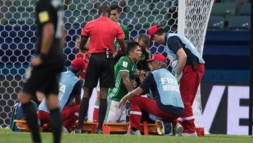 Carlos Salcedo será baja tres meses por lesión