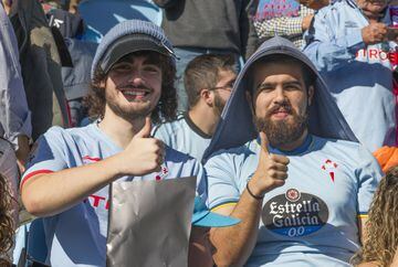 Home fans at Balaídos.