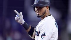 MIAMI, FLORIDA - JUNE 19: Luis Arraez #3 of the Miami Marlins reacts after hitting a single against the Toronto Blue Jays during the seventh inning at loanDepot park on June 19, 2023 in Miami, Florida.   Megan Briggs/Getty Images/AFP (Photo by Megan Briggs / GETTY IMAGES NORTH AMERICA / Getty Images via AFP)