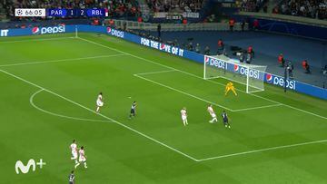 Solo Messi es capaz de provocar esto en Mbappé: el gol de Leo que si fuera otro sería imposible