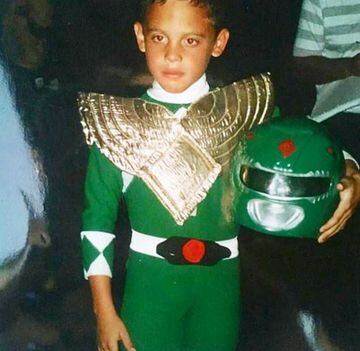 Como muchas generaciones, Julito creció marcado por los Power Rangers